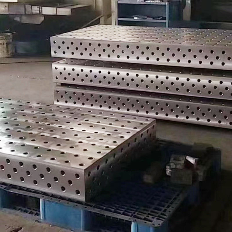 Прочетете повече за заваряването на Fab Table